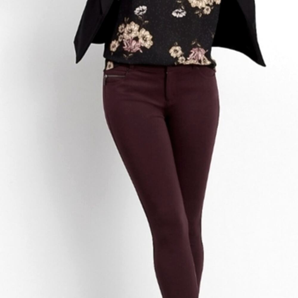 Maurices Purple Stretch Skinny Jeans Sz SR #196